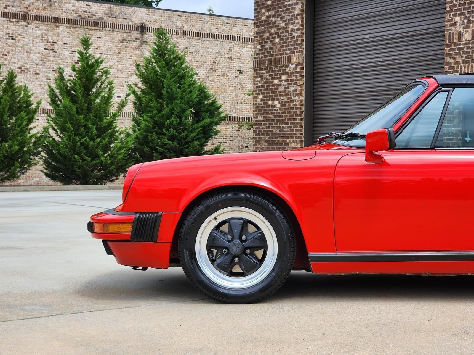 Porsche-911-1986-Targa-8