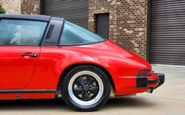 Porsche-911-1986-Targa-9