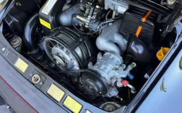 Porsche-911-1987-16