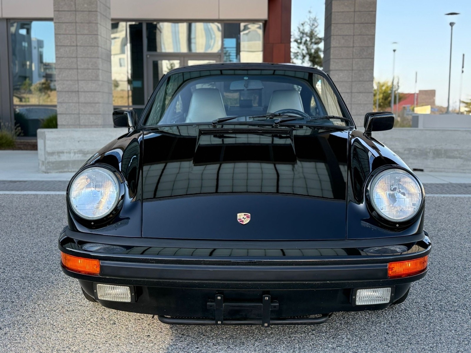 Porsche-911-1987-2