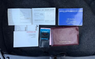 Porsche-911-1987-23