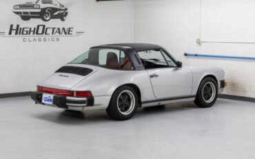 Porsche-911-1987-5