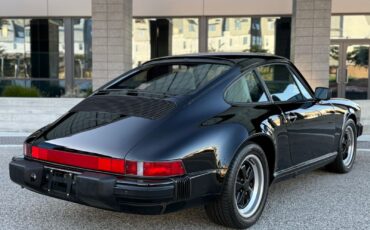 Porsche-911-1987-5