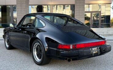 Porsche-911-1987-8