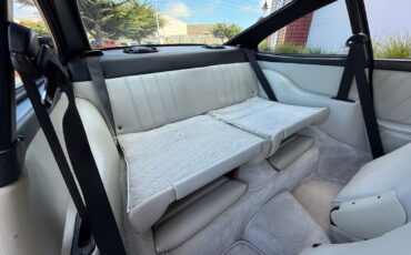 Porsche-911-1988-11