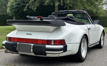 Porsche-911-1988-11