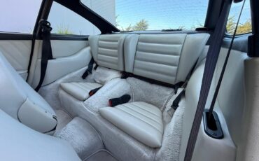 Porsche-911-1988-16
