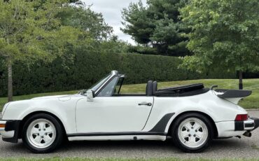 Porsche-911-1988-16