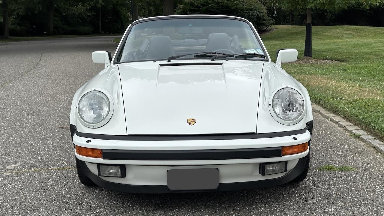 Porsche-911-1988-20
