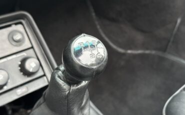 Porsche-911-1988-35