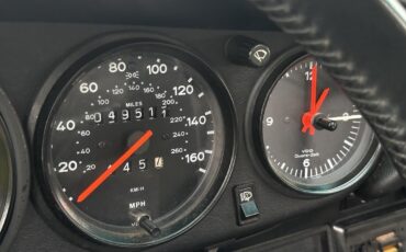 Porsche-911-1988-37