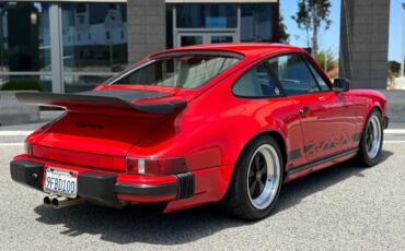 Porsche-911-1988-6