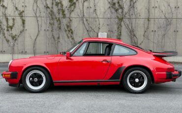 Porsche-911-1988-8