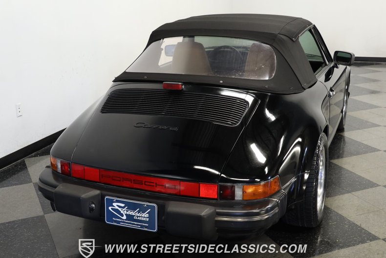 Porsche-911-1988-Black-Saddle-12