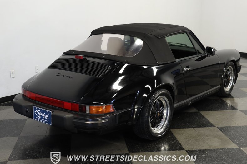 Porsche-911-1988-Black-Saddle-13