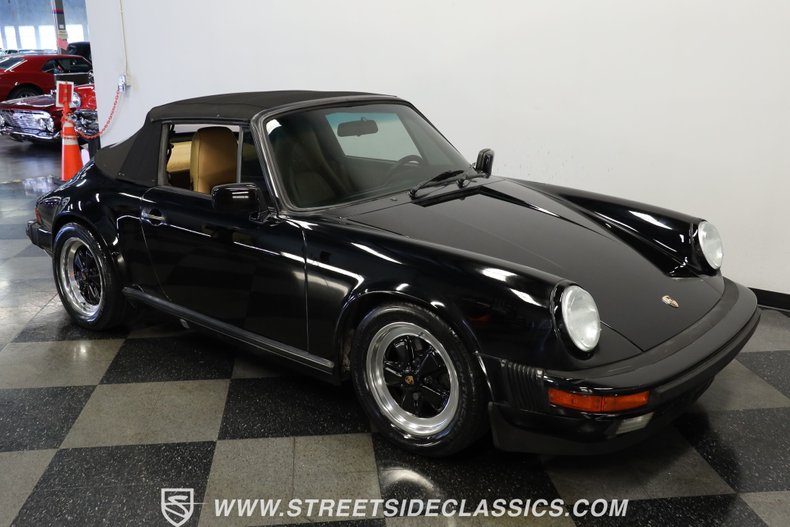 Porsche-911-1988-Black-Saddle-16