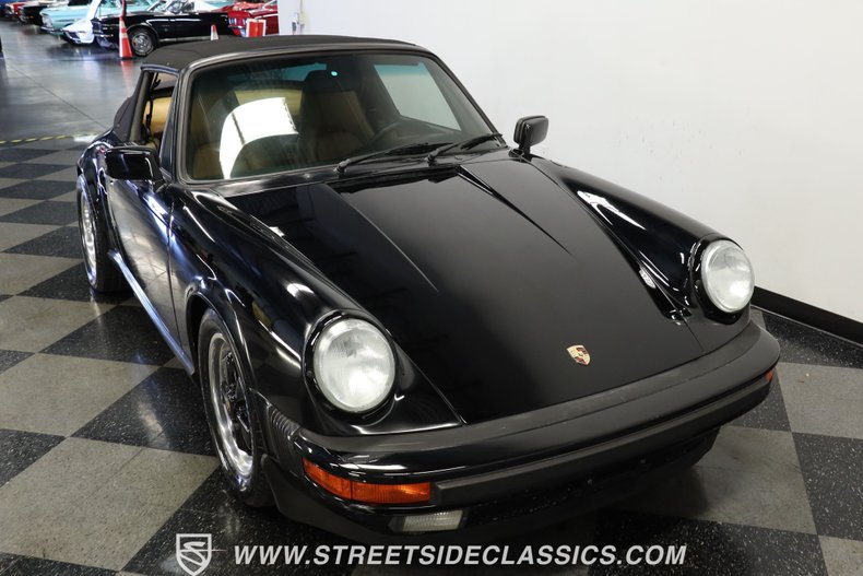 Porsche-911-1988-Black-Saddle-17