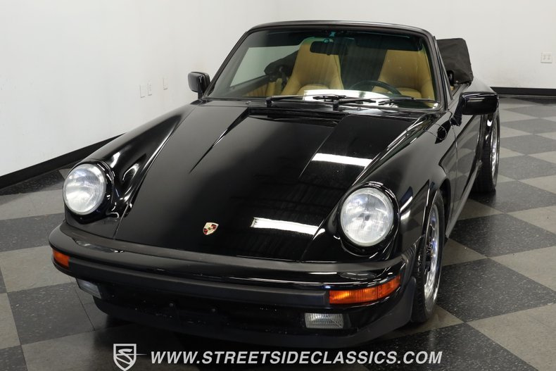 Porsche-911-1988-Black-Saddle-19