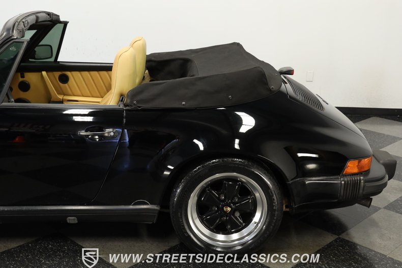 Porsche-911-1988-Black-Saddle-23