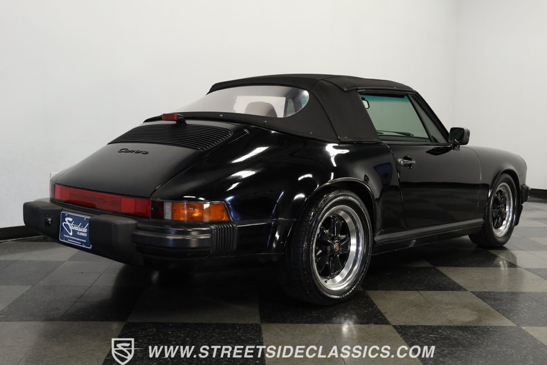 Porsche-911-1988-Black-Saddle-25