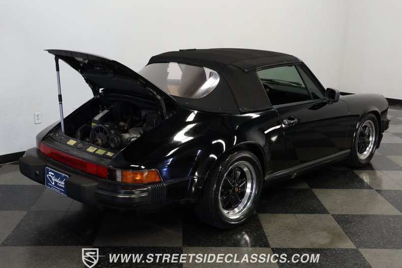 Porsche-911-1988-Black-Saddle-29