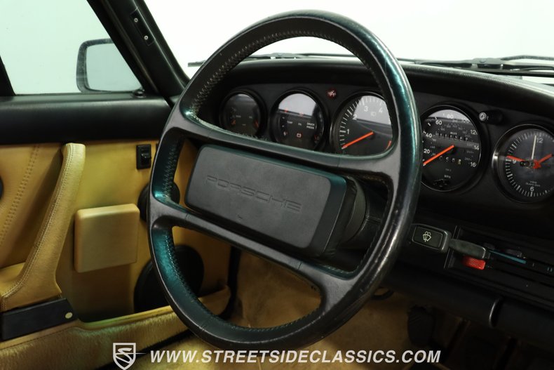 Porsche-911-1988-Black-Saddle-4