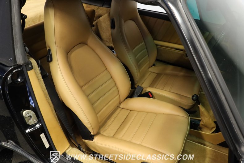 Porsche-911-1988-Black-Saddle-42