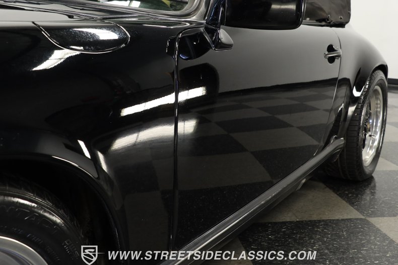 Porsche-911-1988-Black-Saddle-48