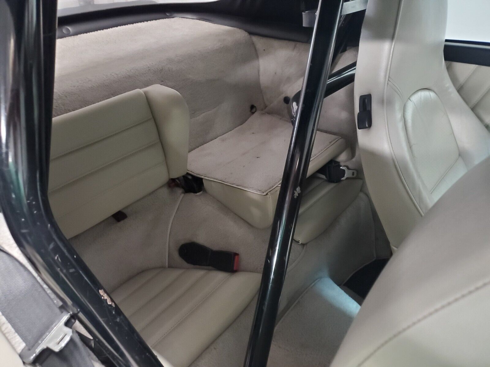 Porsche-911-1988-Convertible-14