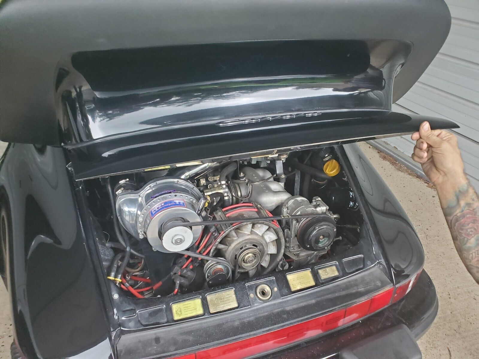 Porsche-911-1988-Convertible-24
