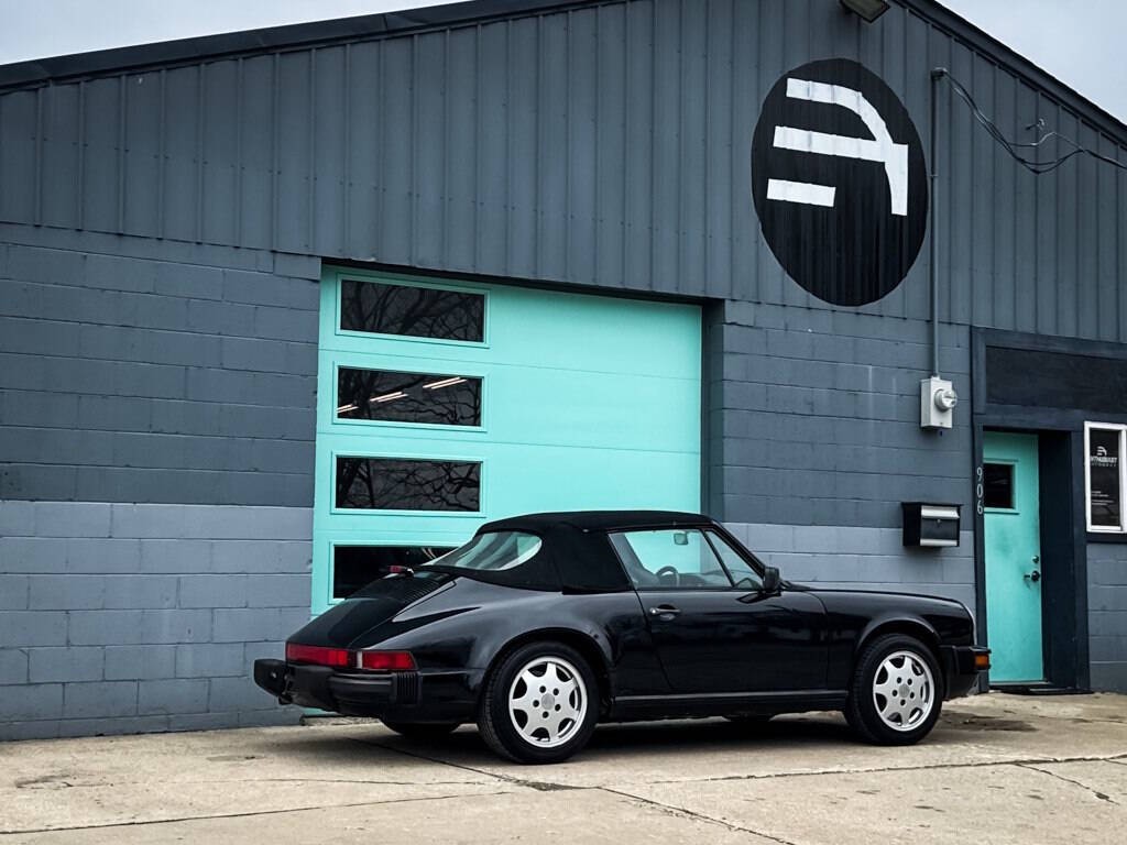 Porsche-911-1988-Convertible-8