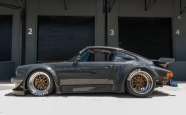 Porsche-911-1988-Coupe-1