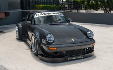 Porsche-911-1988-Coupe-16