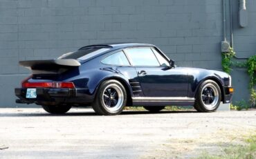 Porsche-911-1988-Coupe-20