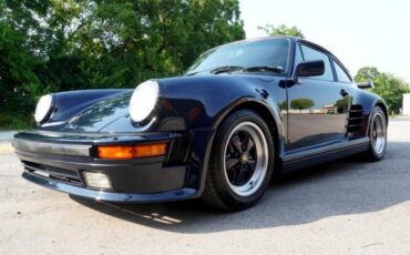 Porsche-911-1988-Coupe-24