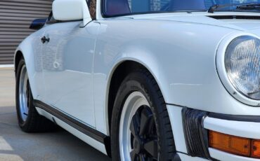 Porsche-911-1988-Coupe-25