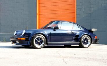 Porsche-911-1988-Coupe-26