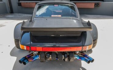 Porsche-911-1988-Coupe-39