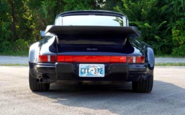 Porsche-911-1988-Coupe-39