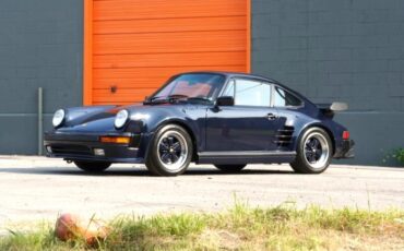 Porsche-911-1988-Coupe