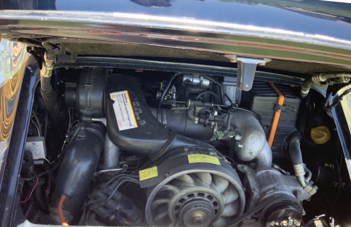 Porsche-911-1989-Convertible-18