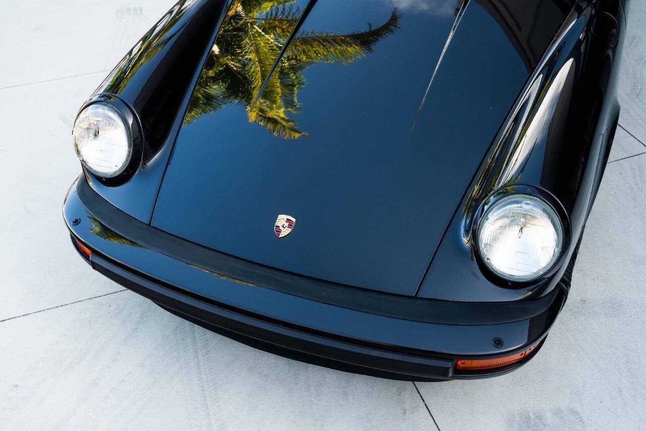 Porsche-911-1989-Coupe-19