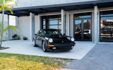 Porsche-911-1989-Coupe-3