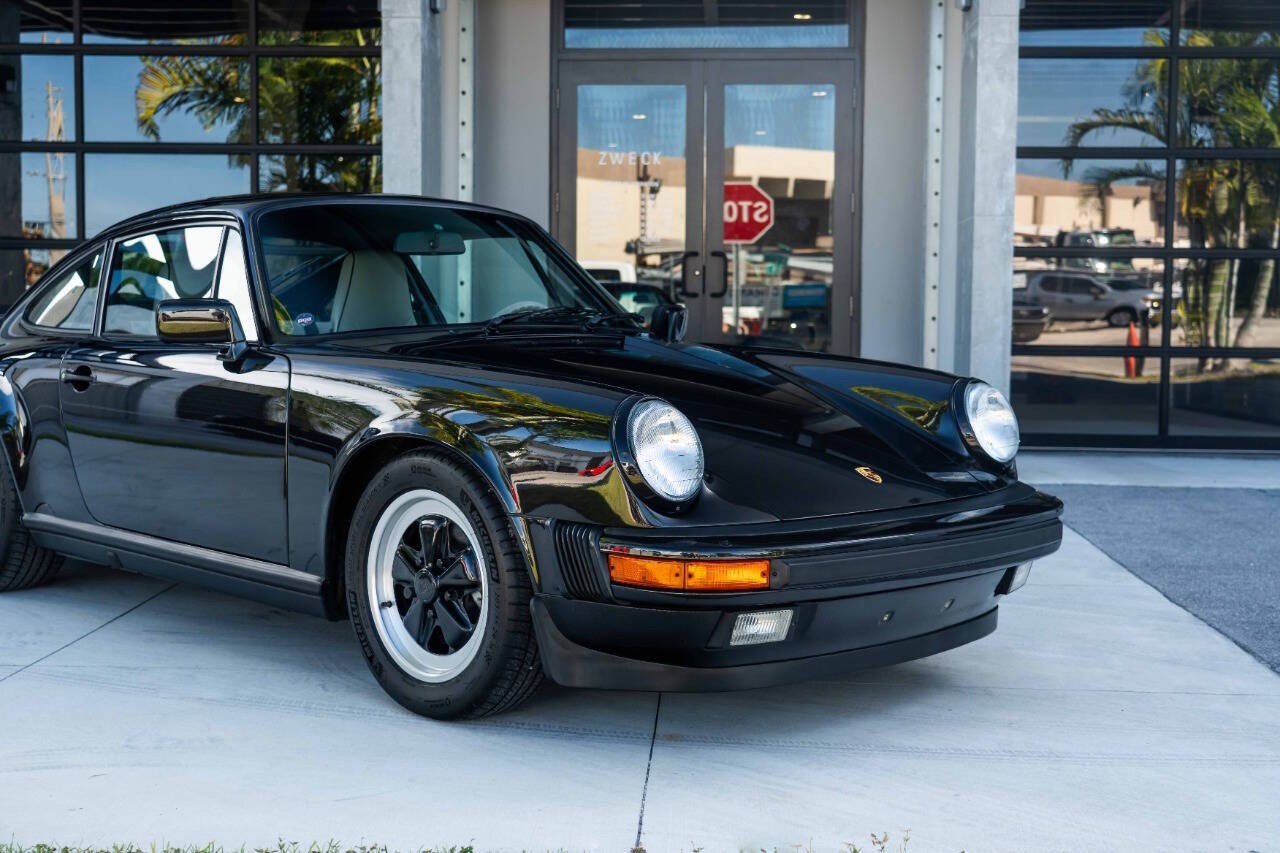 Porsche-911-1989-Coupe-6