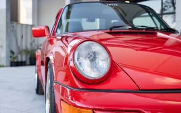 Porsche-911-1990-Coupe-24