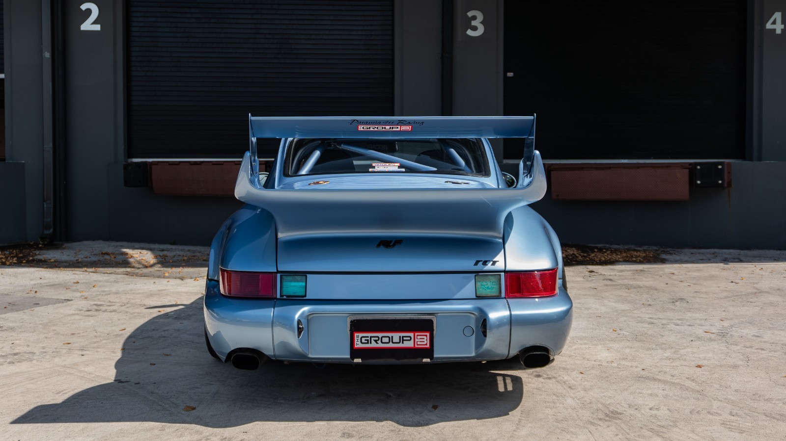 Porsche-911-1991-Coupe-12