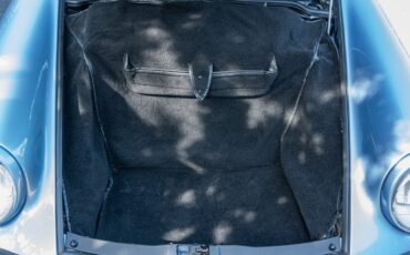 Porsche-911-1991-Coupe-38