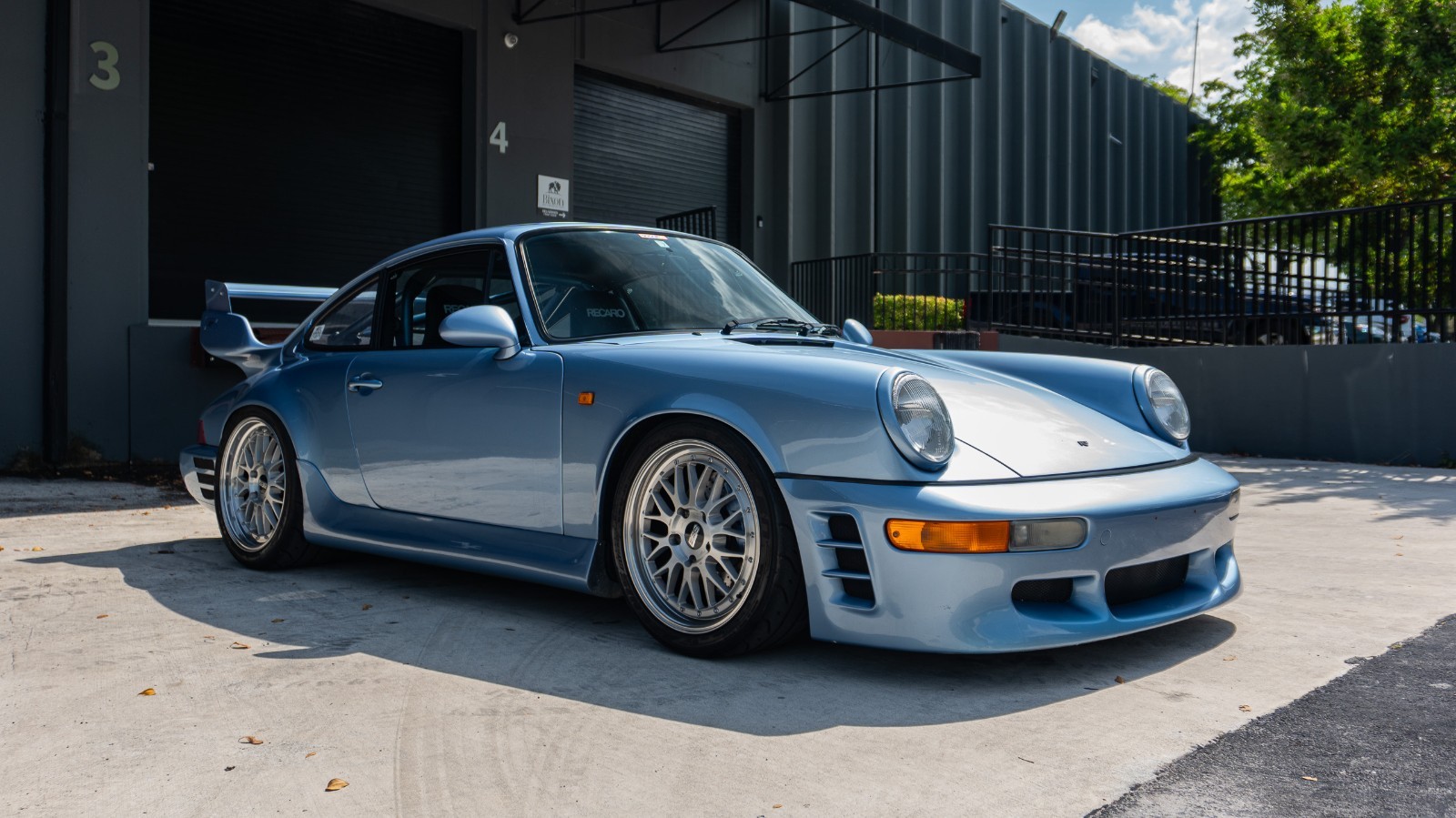 Porsche-911-1991-Coupe-6