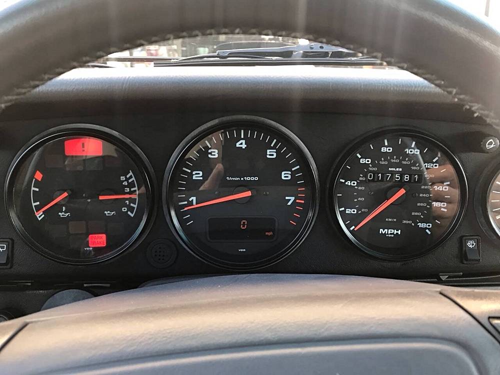 Porsche-911-1991-red-4