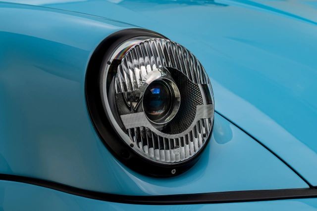 Porsche-911-1992-Convertible-18